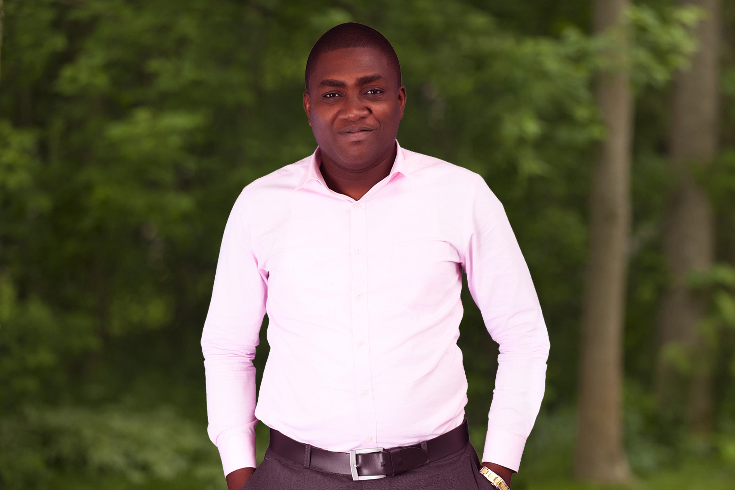 KK Baidoo ministering